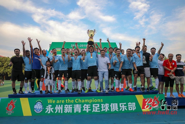 记者实测：上海飞重庆最低390元，返程最低1606元！双节出游规划需趁早